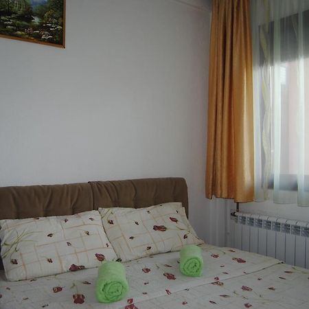 Joleski Accommodation Охрид Екстериор снимка